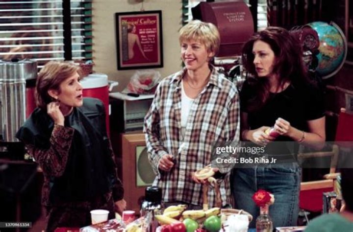 Carrie Fisher and Ellen DeGeneres