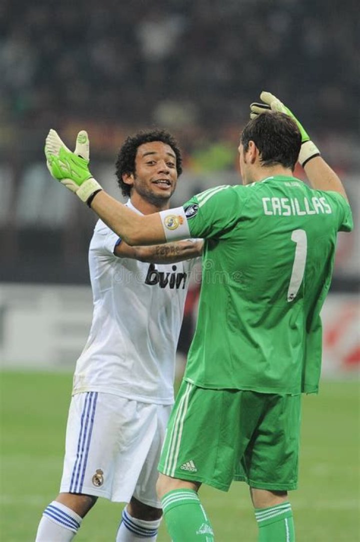 Casillas started in goal for Beckham's Madrid debut
