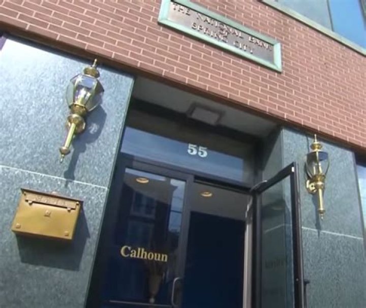 Cathy Calhoun bought a bank and converted it into a house
