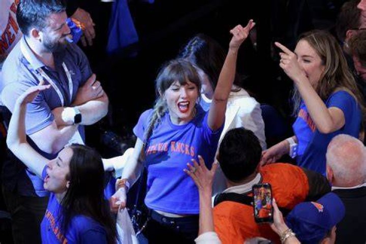 Celebrities can play to win up to $1,000,000 for a charity of their choosing