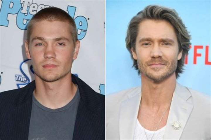 Chad Michael Murray and Adam Brody