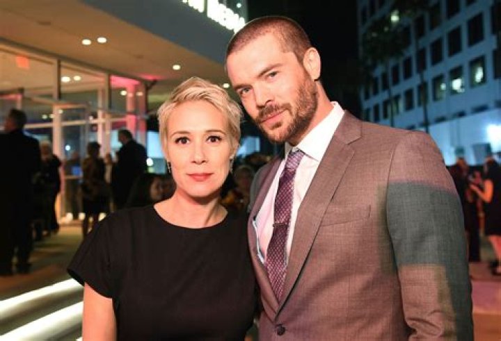 Charlie Weber Liza Weil