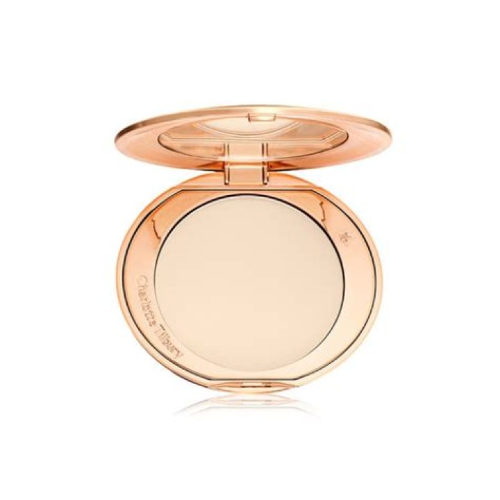 Charlotte Tilbury Airbrush Flawless Finish Setting Powder in 1 Fair Refillable at Nordstrom