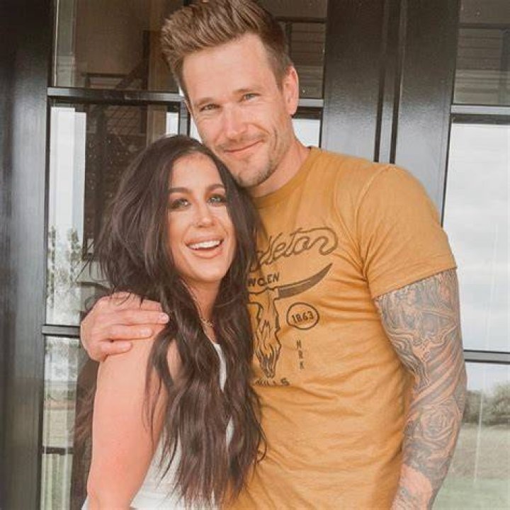Chelsea and Cole DeBoer married in a South Dakota ceremony