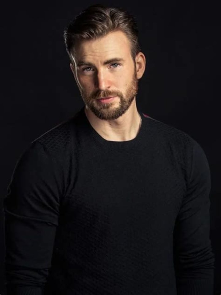 Chris Evans was subject to a social media storm after his private pic leaked