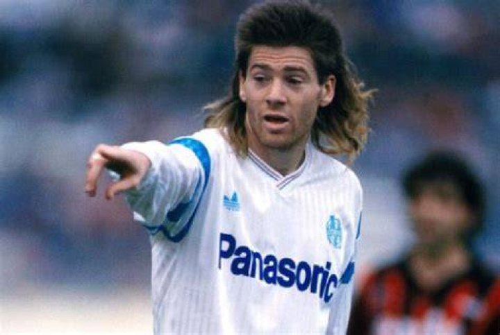 Chris Waddle's mullet was in at its best at the 1990 World Cup in Italy