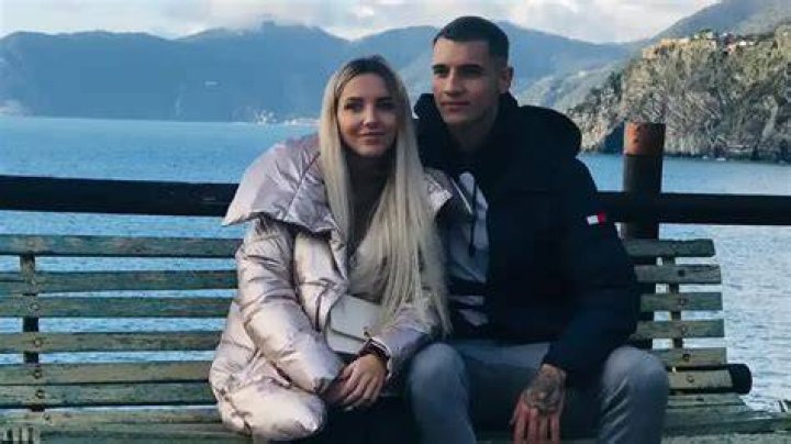 Claudia Kowalczyk is the girlfriend of Poland star Jakub Kiwior