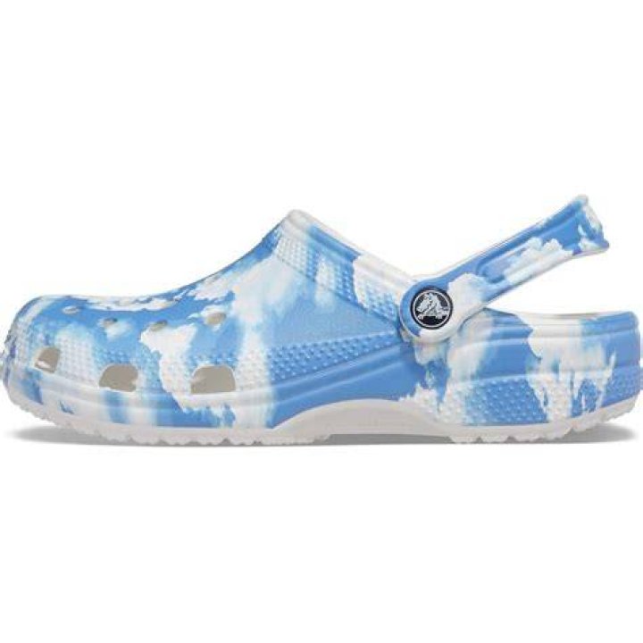 cloud print Crocs