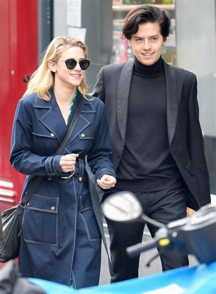Cole Sprouse and Lili Reinhart