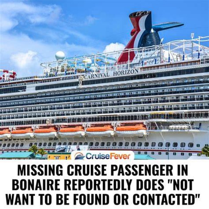 Cruise was reportedly "mesmerized" by the Columbian