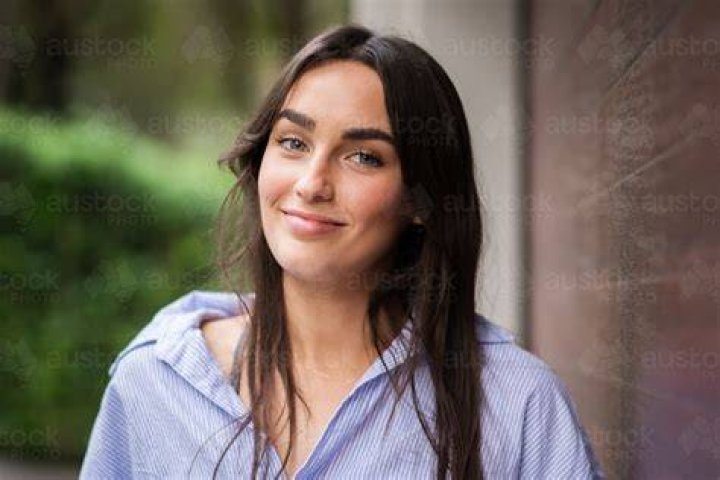 Crystal is 21-year-old a digital content creator and fitness fan on TikTok