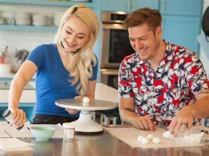 Dave Sideserf: Natalie Sideserf Husband, Age, Wiki, Biography Everything On , Net Worth