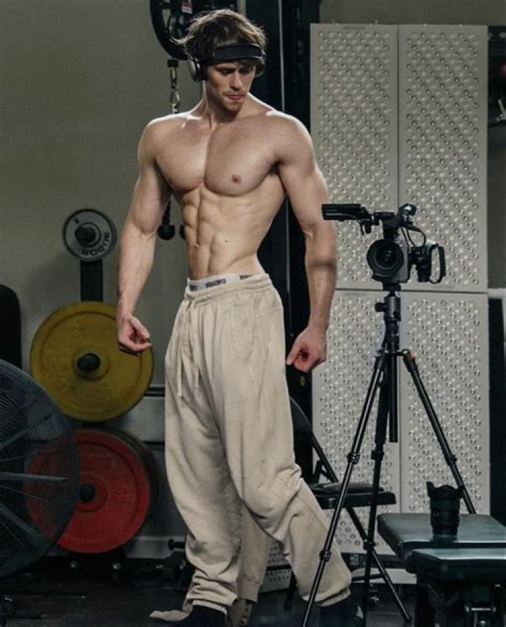David became fit as a fiddle, and posts photos of his amazing achievements online