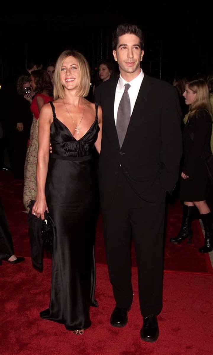 David Schwimmer and Jennifer Aniston were rumoured to be dating in real-life
