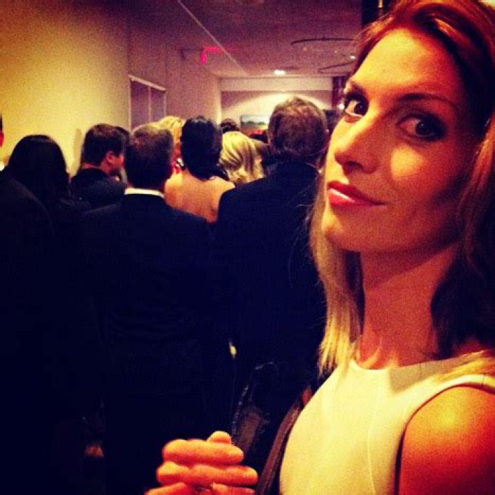 dawn olivieri waiting in line
