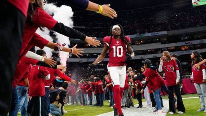 Deandre Hopkins is said to have very briefly dated Iggy