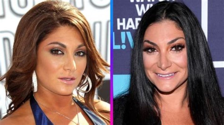 Deena is now part of the Jersey Shore family, despite coming in late