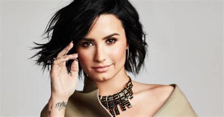 Demi Lovato (Actress) Wiki, Biography, Age, Height, Weight, Boyfriend, Family, Career, Net Worth