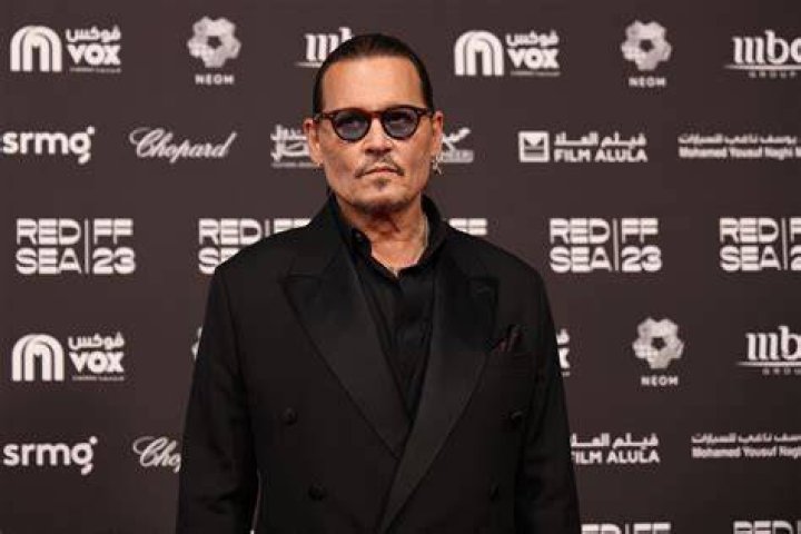 Depp wrote 'I love u' in his own blood after one incident