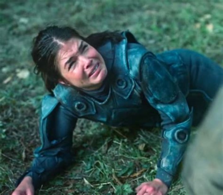  Diyoza took away that chance for their own safety, but Octavia was angry and upset