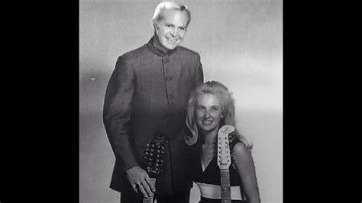 Don Chapel and Tammy Wynette married in 1065