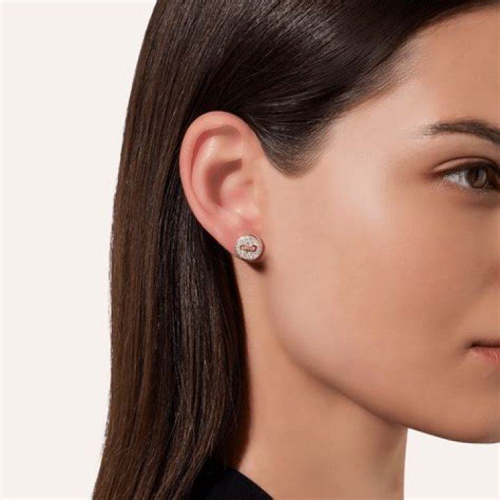 Dot N Diamonds Stud Earring