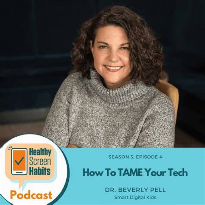 Dr Beverly Pell said it doesn't matter what age you gave your kids their own phone
