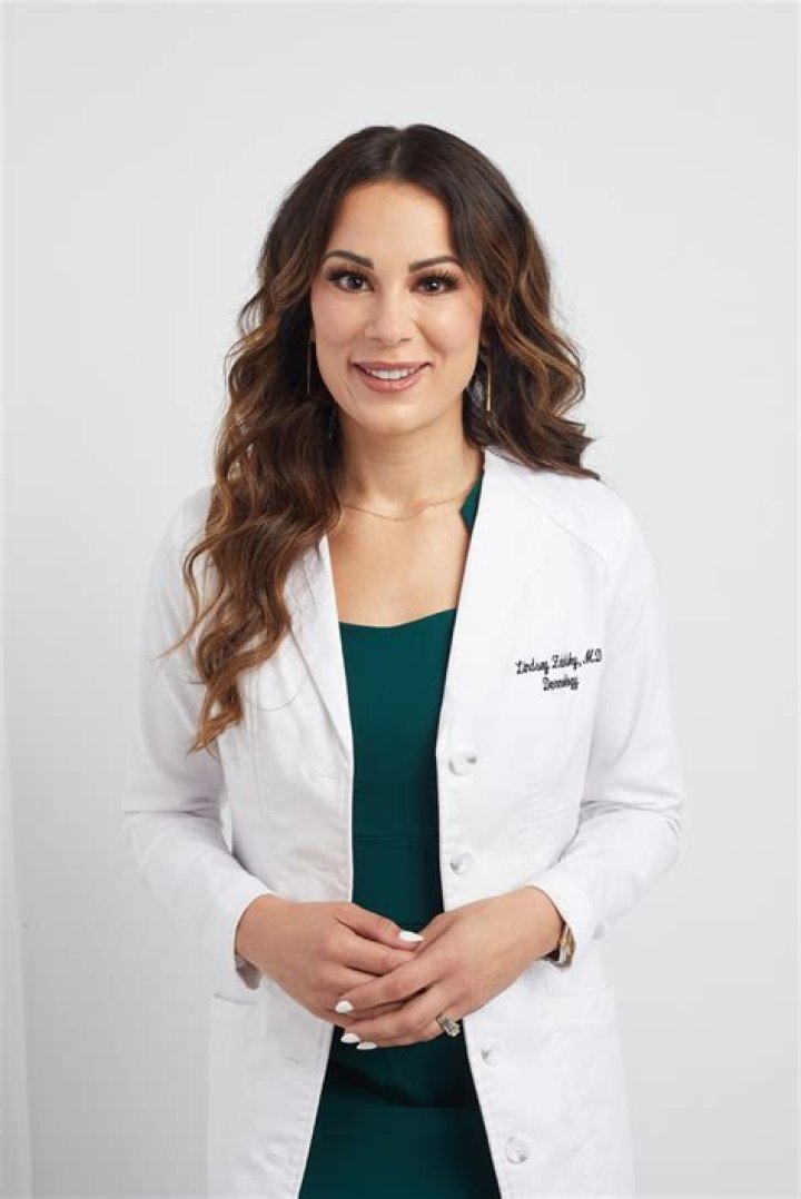 Dr. Lindsey Zubritsky shared three free and affordable ways to fight premature aging