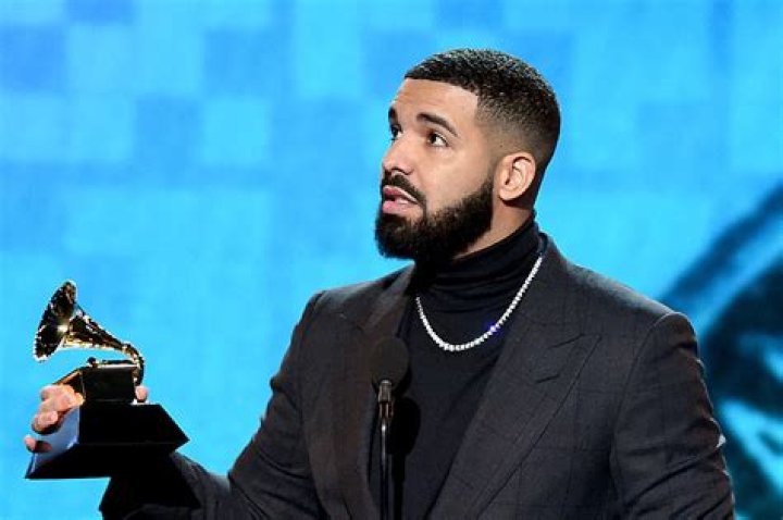 Drake, the winner of the Artist of the Decade Award, poses backstage for the 2021 Billboard Music Awards