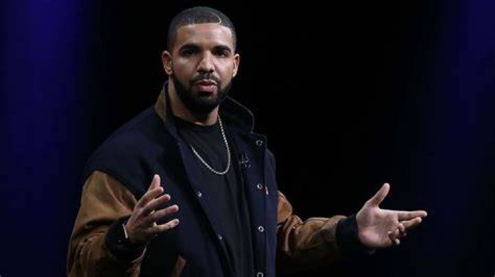 Drake's dad, Dennis Graham was a drummer for the late Jerry Lee Lewis