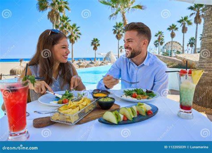  Eating by the pool at the Shore Club Hotel is what most sports stars do in Miami