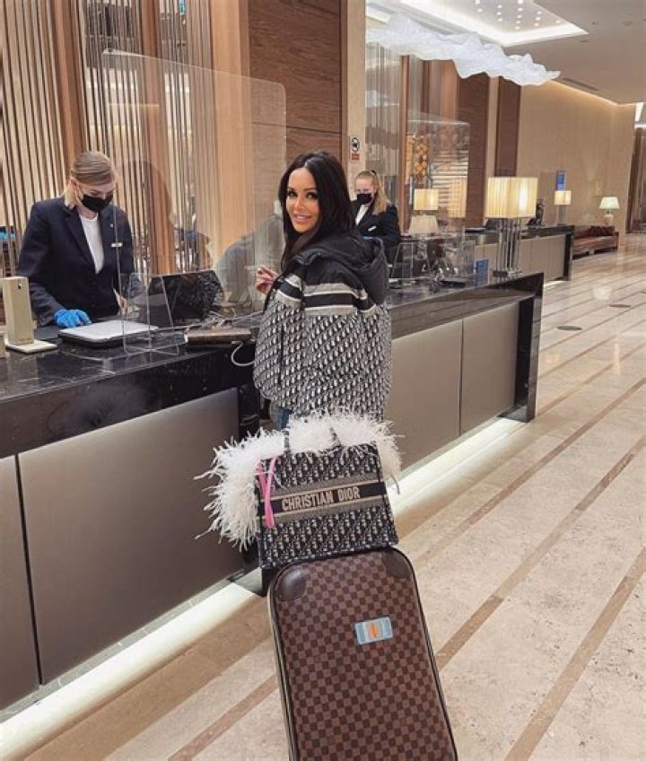 Elina Avanesova checked into a five-star hotel in Moscow with her designer luggage