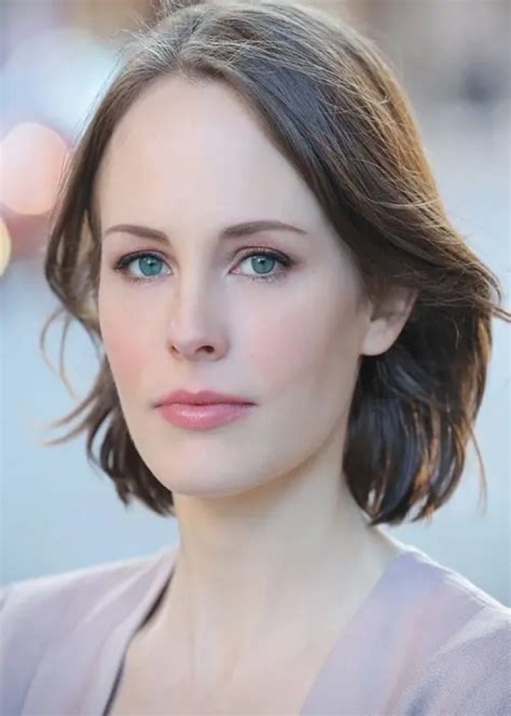 Ellen Adair Net Worth, Income, Salary, Earnings, Biography, How much money make?