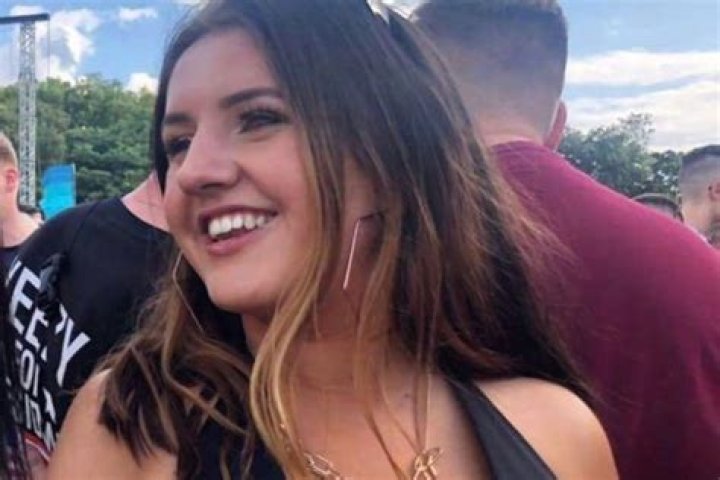 Emily Legge just before she paid for surgery to reduce the size of her 32K sized boobs