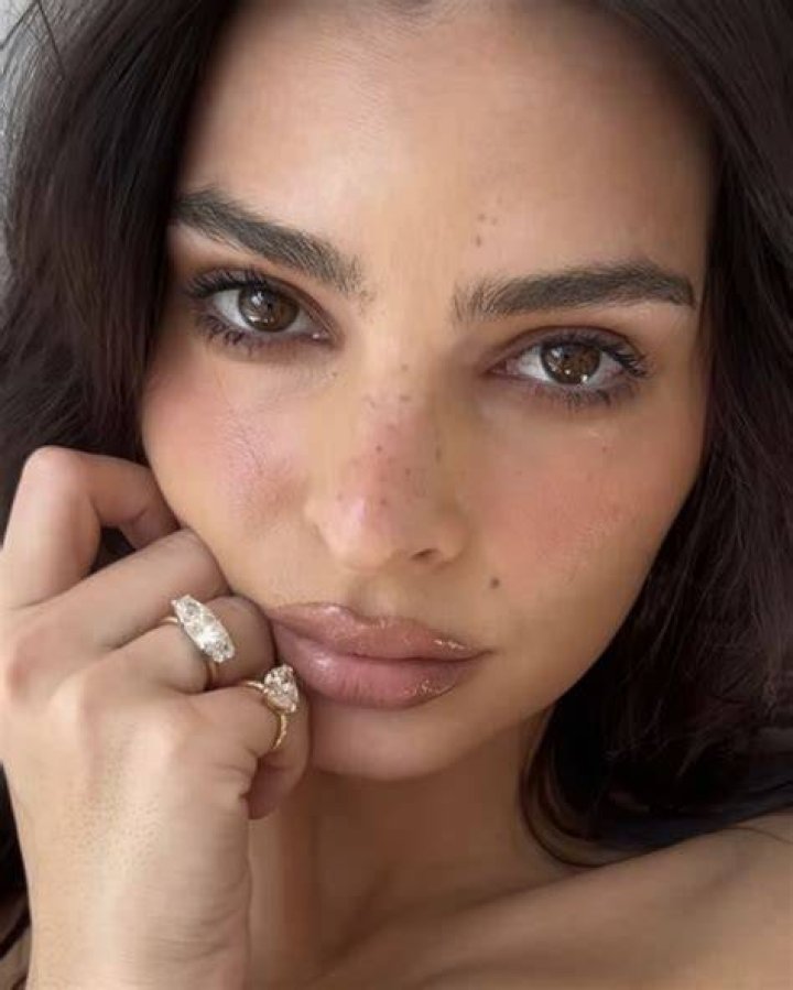 Emily Ratajkowski Kept Wedding Ring Post-Sebastian Split: Divorce Isn't 'Sad'