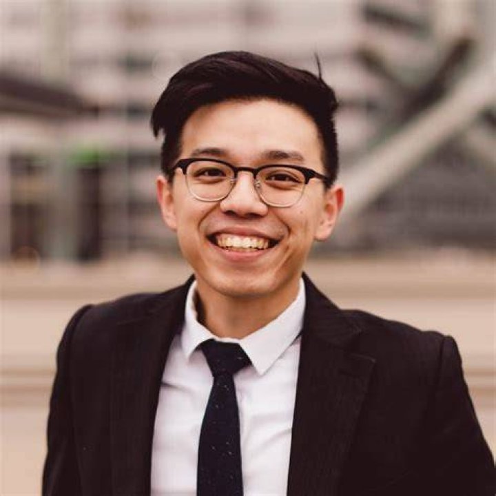 Enoch is a financial advisor