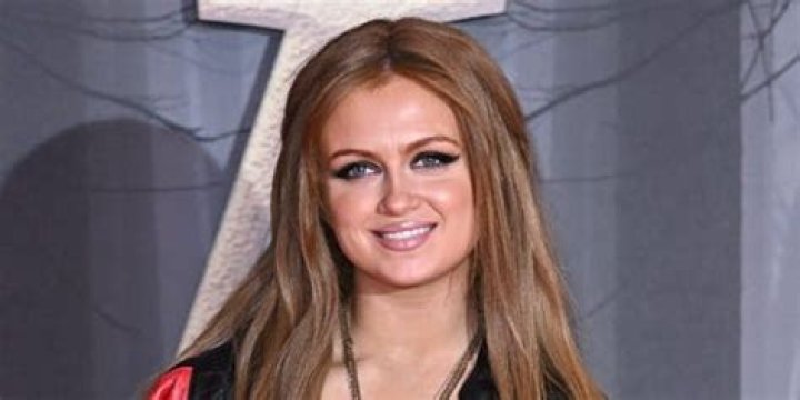 Ex-soap star Maisie Smith swapped the Strictly dance floor for the dizzying heights of the city
