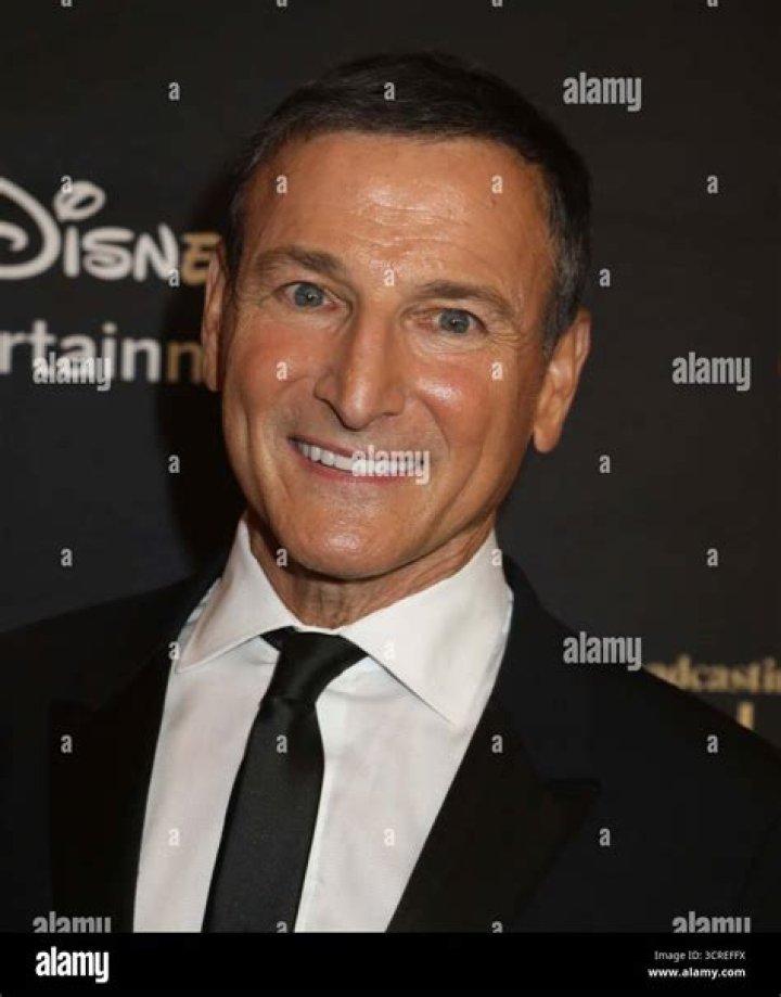 Executive producer Michael Gelman has also had various exchanges with the pair