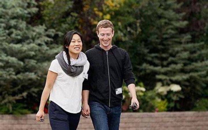 Facebook co-founder Mark wed his Harvard sweetheart Dr. Priscilla Chan