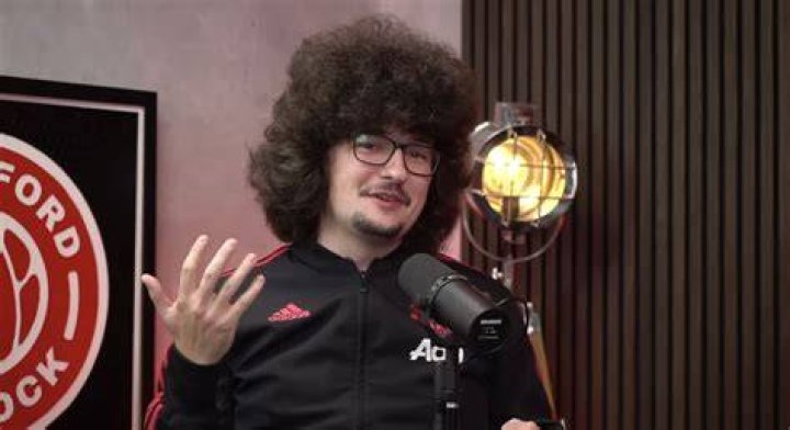 Fan Frank met the player through is pan-Asian restaurant