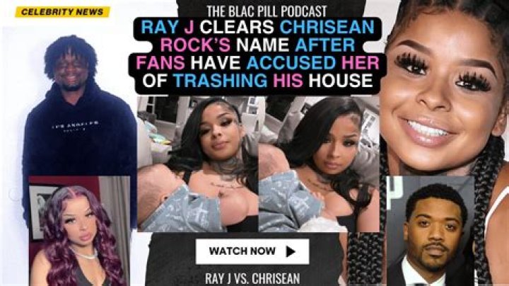 Fans previously accused her of only have 'four toes'