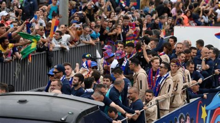 Fans were delighted by the footage
