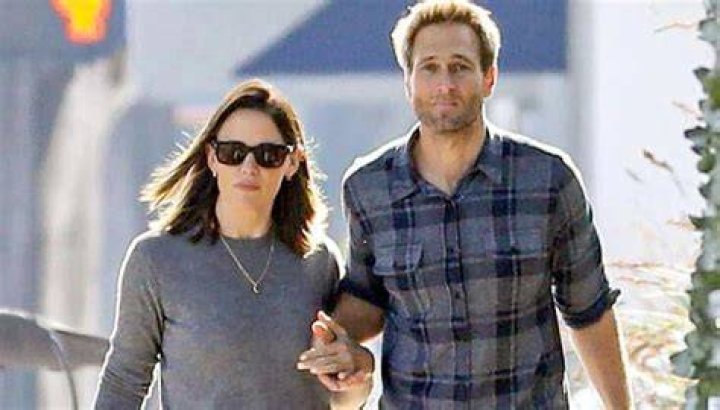Feature Jennifer Garner Longtime Love John Miller Supports Her at The Last Thing He Told Me Premiere