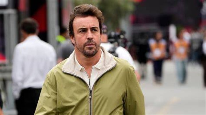 Fernando Alonso is keen to partner Lewis Hamilton again
