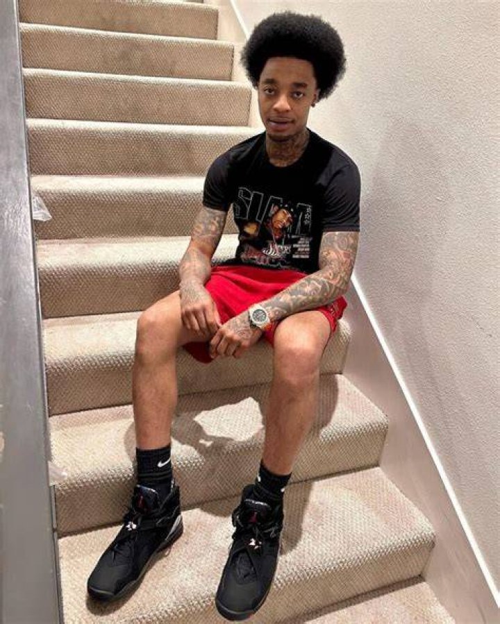 FlightReacts (Youtuber) Wiki, Biography, Age, Height, Weight, Girlfriend, Family, Career, Net Worth, Facts