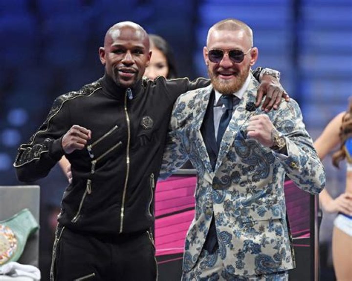 Floyd Mayweather has sported a bald look since 2008, with fans stunned by his recent Instagram post