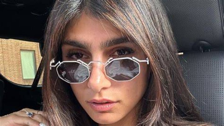 Former porn star Mia Khalifa pictured with rapper Wiz Khalifa after they announced their new business venture