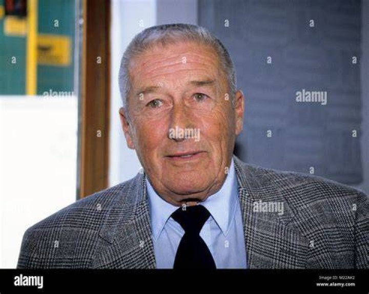 Frank Morrison Spillane Net Worth, Income, Salary, Earnings, Biography, How much money make?