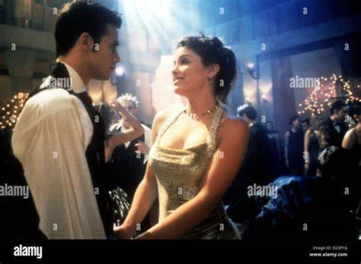 Freddie Prinze Jr Jodi Lyn O'Keefe She's All That