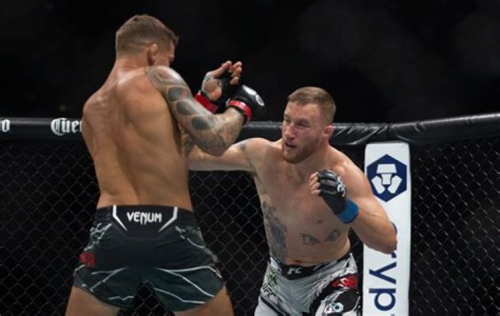 Gaethje knocked Poirer unconscious in the second round